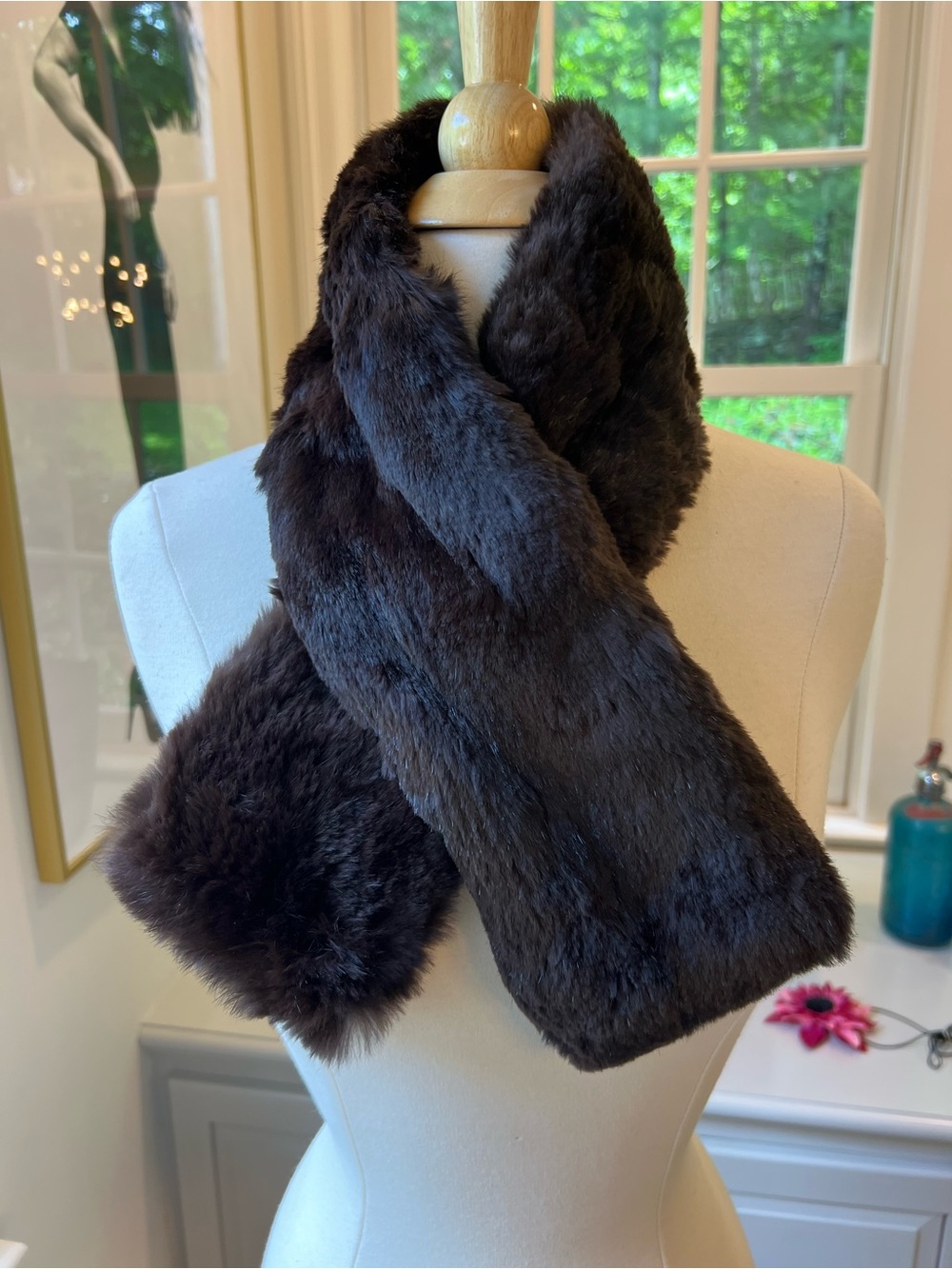 Luxurious Brown Faux Fur Scarf. Loops thru inside